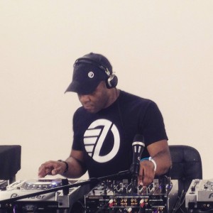 DJ EZ 24hr headphones