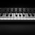 komplete-keyboard-kontrol-m32-front